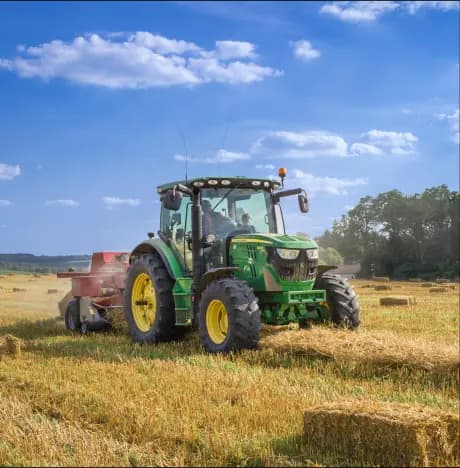 Tractor en el campo